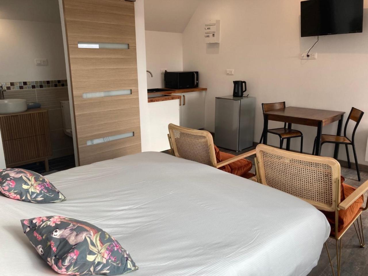 Aparthotel Des 2 Caps 앙블레퇴즈 외부 사진